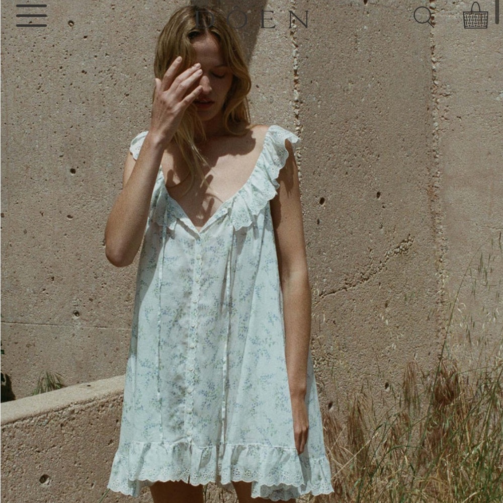ISO !!!! Doen Lillian nightgown